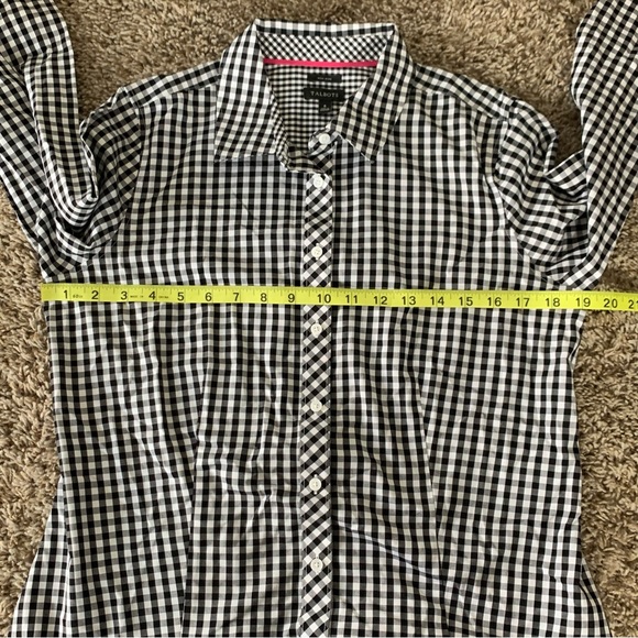 Talbots Gingham Buffalo Plaid Check Button Down Non-Iron Shirt Top size 6 - Picture 8 of 11